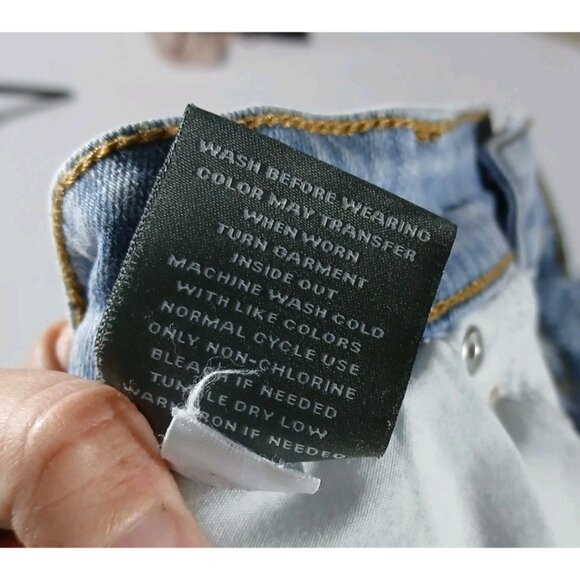 Torrid Mid Rise Mid Jean Shorts Cutoffs Size 22 Light Wash Vintage Stretch - Picture 6 of 9